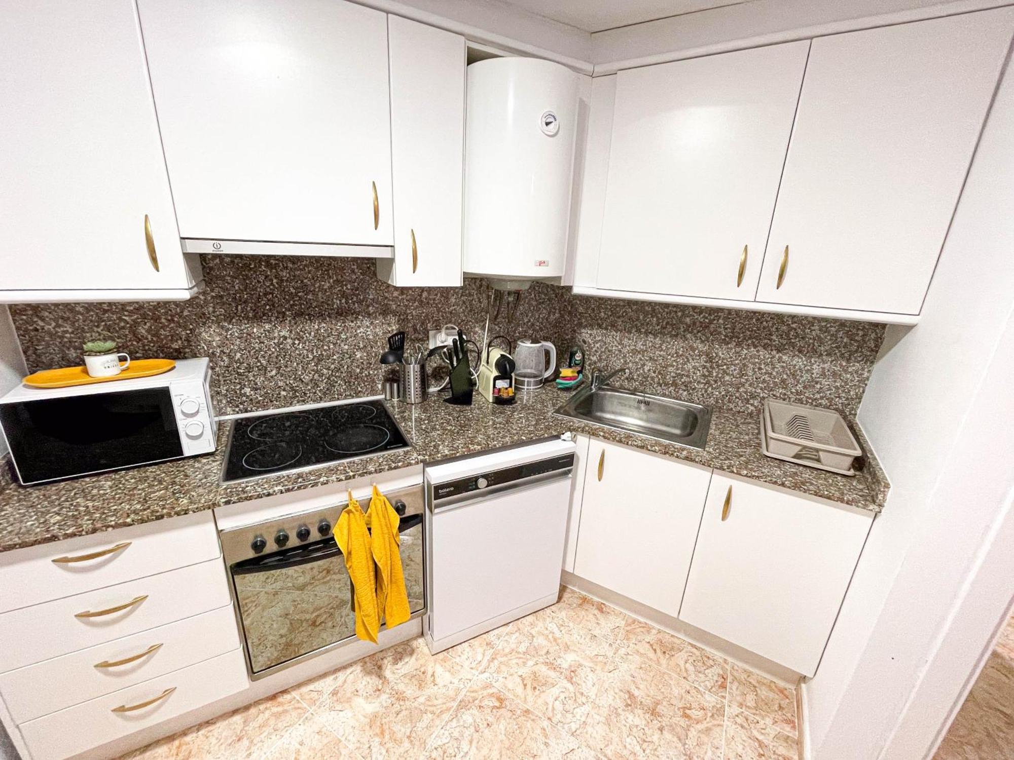 Yellow Lloret Apartment *